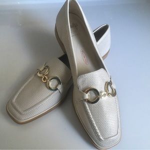 Amalfi by Rangoni loafer - NWOT